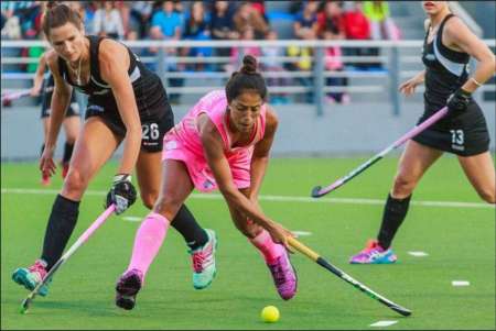 Hoy se dictará una clínica deportiva sobre hockey en Campus con las estrellas
