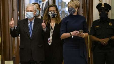 Barrett fue ratificada por el Senado y juró como jueza de la Corte Suprema de EEUU