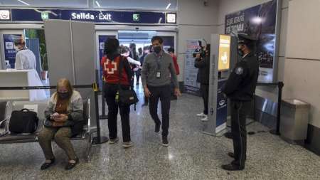 Aerolíneas denunciará penalmente a quienes evadan los controles, luego de un positivo en Misiones
