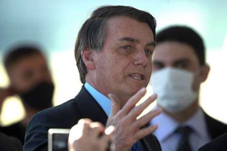Bolsonaro afirmó que Argentina va “pésimamente mal” por culpa del comunismo