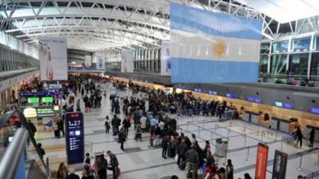 Vuelven los vuelos regulares internacionales a la Argentinaa
