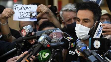 Maradona tiene "un cuadro de abstinencia" y seguirá internado