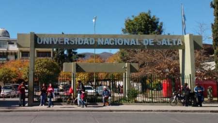 El Gobierno habilitó la vuelta de las clases presenciales en universidades: cómo se implementará