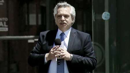 Fernández dio negativo de coronavirus pero se aislará por un positivo de Béliz