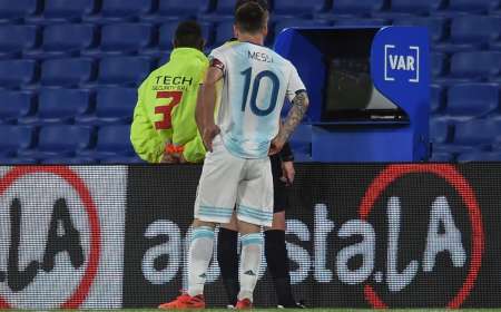 En un partido cargado de polémicas, Argentina igualó 1-1 ante Paraguay por las Eliminatorias Sudamericanas