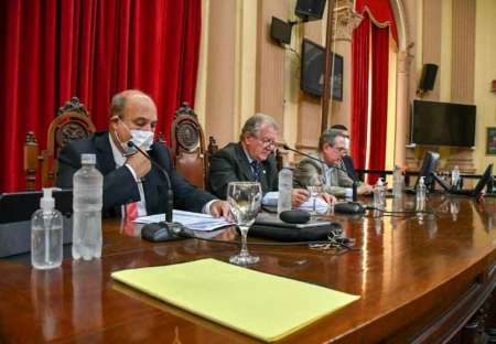 Senado: aprobaron el prestamo de Nacion a la Provincia