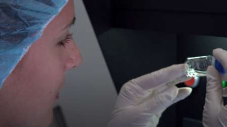 Pfizer evalúa distribuir su vacuna en Estados Unidos y Europa antes de fin de año