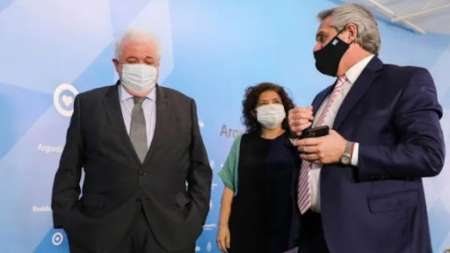 El Gobierno prevé empezar la vacunación en la primera quincena de enero