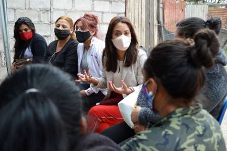 Crean puntos de acceso de promoción de derechos para las mujeres