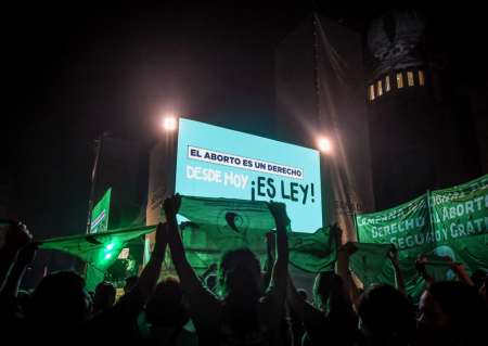 Es ley el aborto voluntario en Argentina