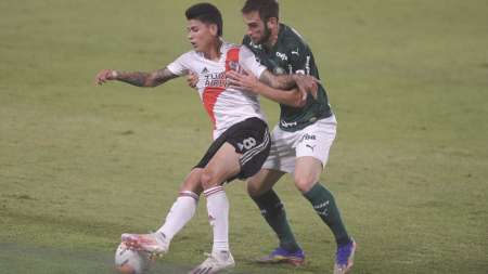 Palmeiras goleó a River, en la primera semifinal