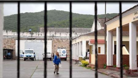 El subdirector de la cárcel de Villa las Rosas develó graves fallas en la seguridad del penal