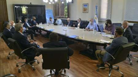 Dejarán sin efecto el límite de 30.000 toneladas diarias para exportación de maíz