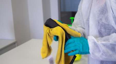 ¿Cómo desinfectar los espacios al aire libre?