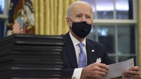 Biden empieza a deshacerse de la herencia de Trump: EEUU vuelve al Acuerdo de París y a la OMS