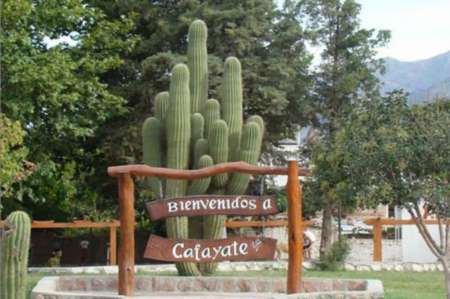 Adecuarán edificios provinciales para usar como polos educativos