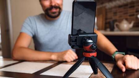 El Gobierno rechazó la creación de una Cámara de Influencers: cree que la actividad puede conspirar contra el interés general y el bien común