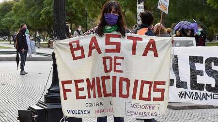 Colectivo de Mujeres pide declarar la "emergencia nacional por violencia de género"