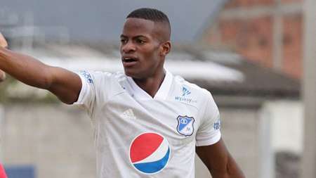 Se cayó el pase del colombiano Felipe Román a Boca luego de someterse a la revisión médica