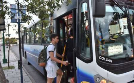 De 7 a 8:30 el transporte público será de uso exclusivo para alumnos, docentes y personal de salud y seguridad