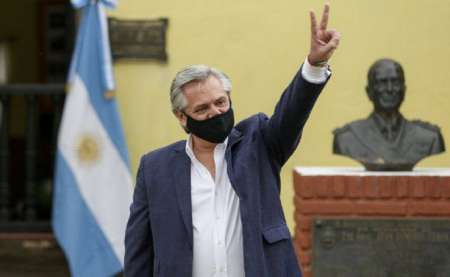 Alberto Fernández asume la presidencia del Consejo del Partido Justicialista