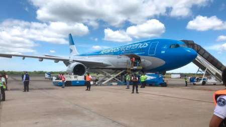 El Gobierno habló sobre el desvío de dosis de la Sputnik V en un vuelo a El Calafate