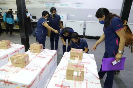 La Provincia recibió más de 9 mil dosis de la vacuna Sputnik V y 7 mil de la vacuna AstraZéneca