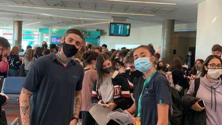 Coronavirus: dos vuelos que llegaron desde Bariloche volvieron con 78 estudiantes infectados