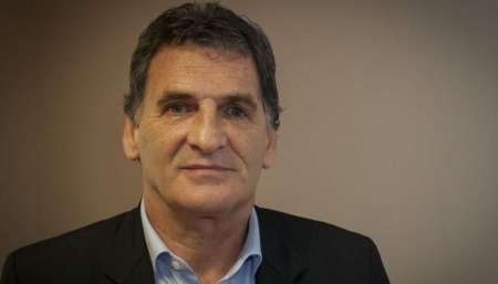 Claudio Avruj : “No apruebo que se haya pintado un monumento público como el de Güemes”