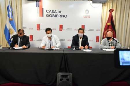 El Gobierno insta a la responsabilidad colectiva para mantener las actividades económicas y la presencialidad en las escuelas