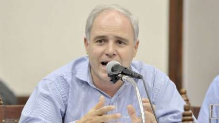 Cánepa: “Aquellos estudiantes que tengan dificultades para soportar una situación de frío pueden no ir”