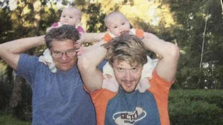 Creyó que su papá se moría de coronavirus, se coló en la terapia y trabó la puerta para abrazarlo y decirle: “Te amo”