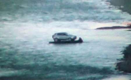 Quisieron ingresar al país un vehículo en un gomón por el río Bermejo