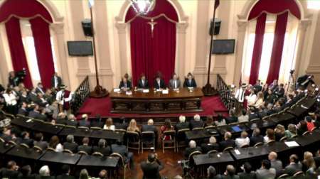 Urtubey encabezará la Asamblea Legislativa en un recinto dividido por la grieta