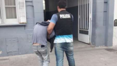 El acusado, cuando fue detenido. - Foto: Emmanuel Briane - Fuente: Informate Salta