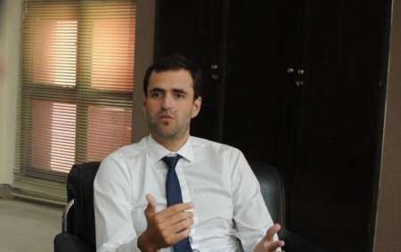 Emiliano Estrada: “El atraso que tiene la provincia tiene que ver con el centralismo del país”