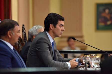 "Todos los salteños tienen derecho a soñar, a crecer, a progresar y a ser felices. Mi compromiso es total y absoluto"