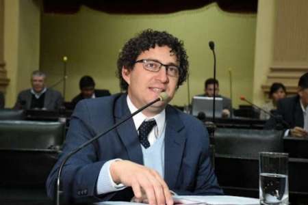 Carlos “Kety” Rosso: " Hay que pensar qué hacemos mal dentro de la política para que la gente piense lo que piensa”