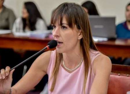 Romina Arroyo: “Daniel Nallar ha asumido hace algún tiempo el rol de intendente”