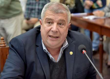 Ángel Causarano: “Es el momento de ordenar la ciudad, no pueden trabajar en las peatonales”