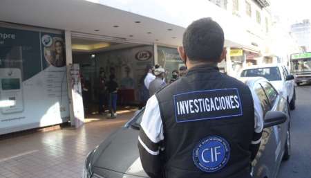 Detuvieron a un empleado del IPS por estafar a afiliados
