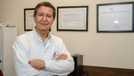 Dr. Bernardo Biella: “La artritis reumatoidea es mucho más frecuente en mujeres que en hombres”