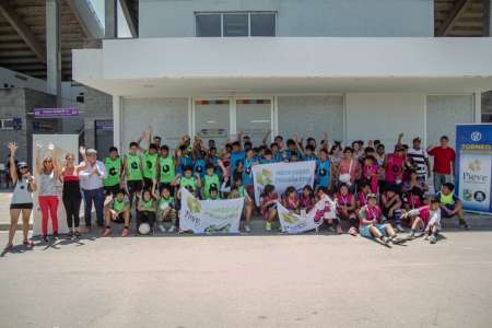 60 niños de comedores y merenderos participaron del 1° Torneo Integración de Grupo Pieve