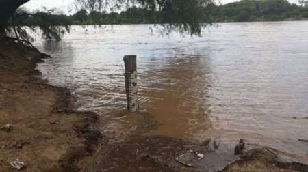 Desbordó el río Pilcomayo y hay alerta de evacuación en Santa Victoria Este