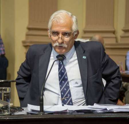 Carlos Zapata: “Me parecen desatinadas las declaraciones del presidente”