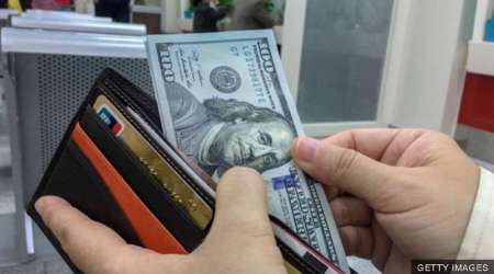 Un salteño encontró una billetera con más de 5 mil dólares y la devolvió