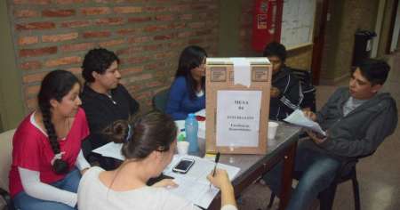 Se desarrolla el ballotage en la UNSa