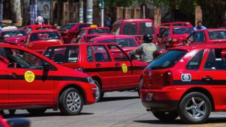 Se viene un aumento en la tarifa de taxis y remises