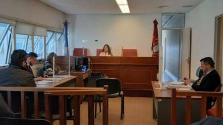 Condenaron a 8 años de prisión al cantante de Los Lirios Colombianos por abuso sexual