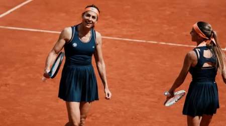 Gabriela Sabatini y Gisela Dulko volvieron al Roland Garros con un triunfo